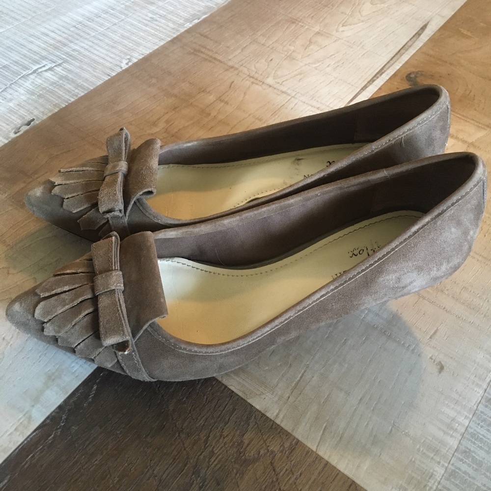 Anne Klein pointy-toed dress short heels